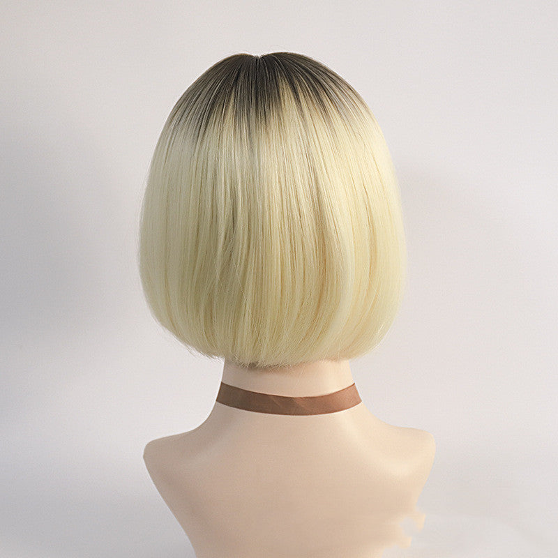 Women's Medium Split Gradient Short Bob Wig